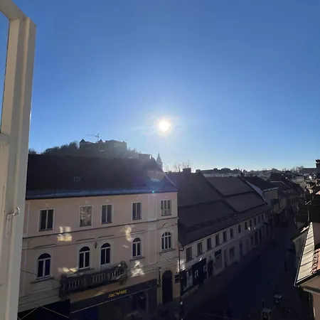 Apartma Castle View