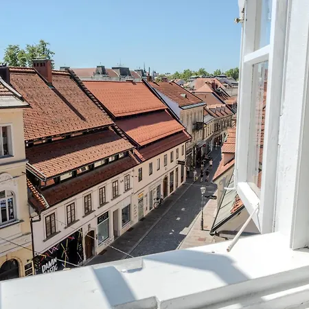 Apartment Castle View