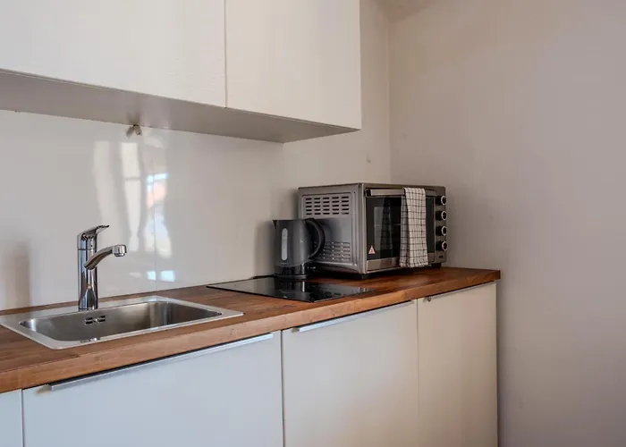 Castle View Apartment *